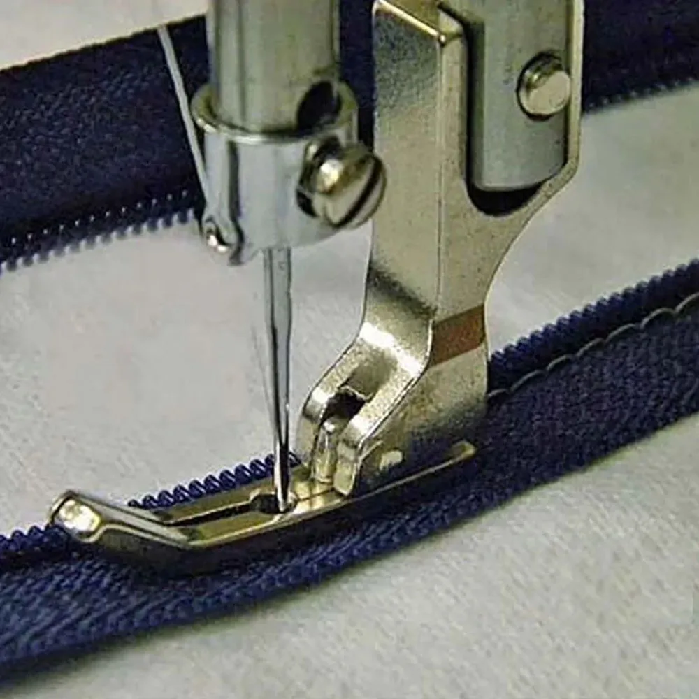4 pezzi/set piedino con cernie - Commercial Embroidery Machine recensione e prezzo